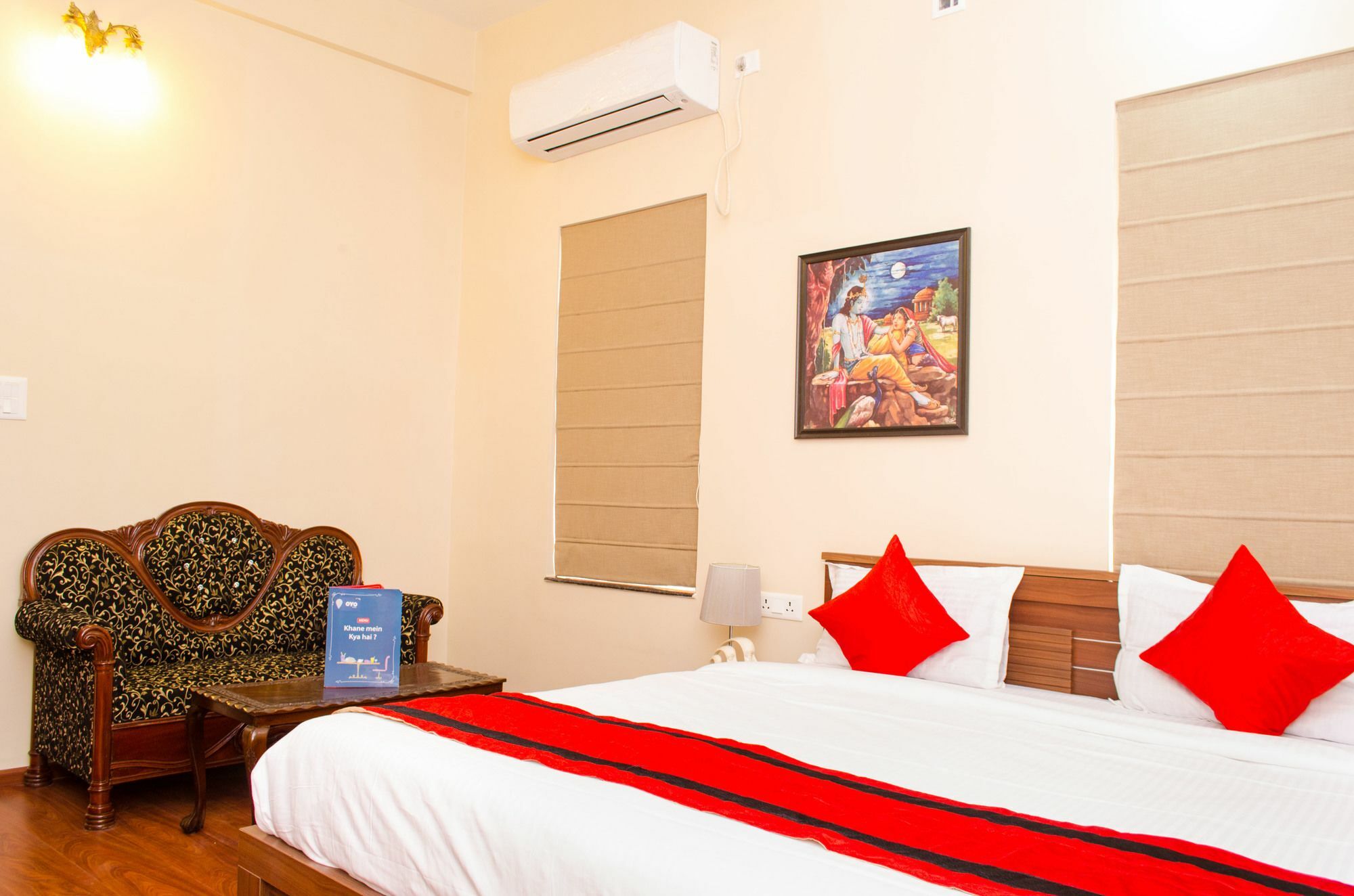 Oyo 7187 Earth Aromaa Hotel Колката Екстериор снимка